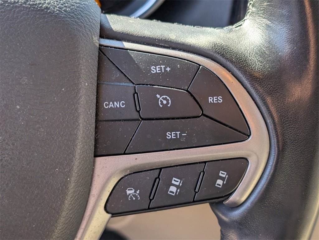 Used 2021 Jeep Grand Cherokee Limited w/ Trailer Tow Group IV image 27