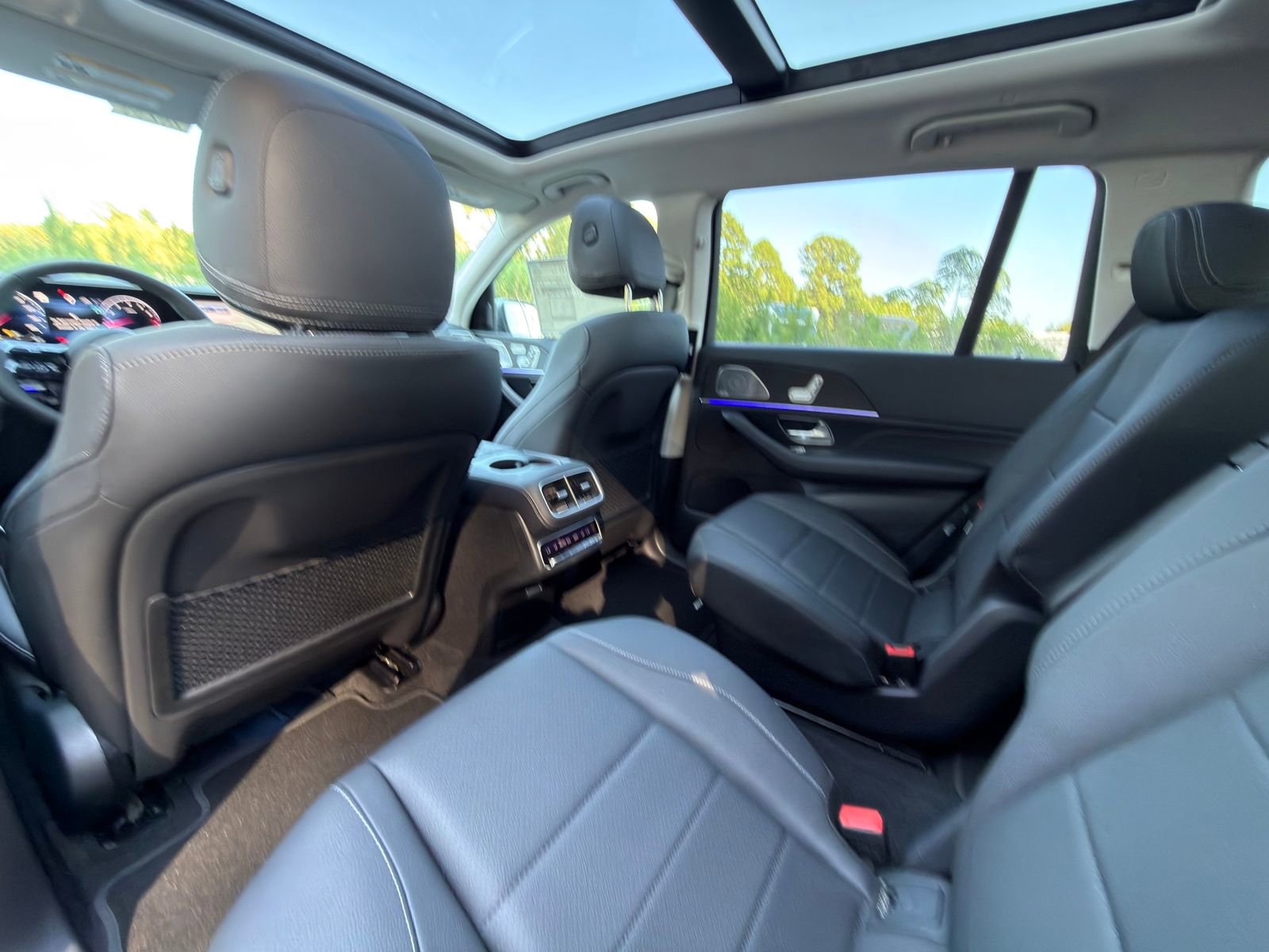 New 2026 Mercedes-Benz GLS 450 4MATIC image 15