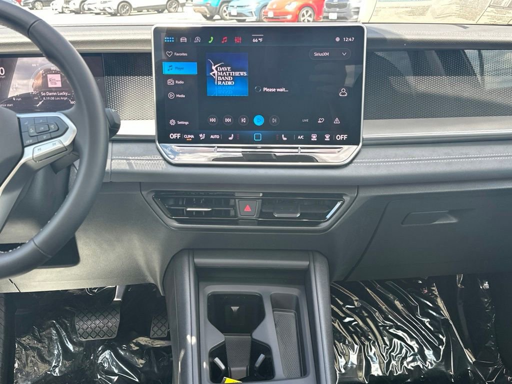 New 2026 Volkswagen Tiguan SE AWD/4WD image 15
