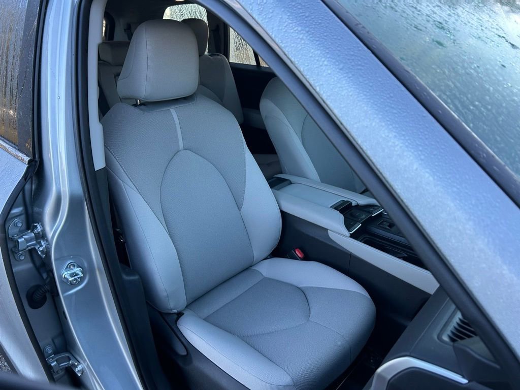 Certified 2025 Toyota Grand Highlander FWD image 16