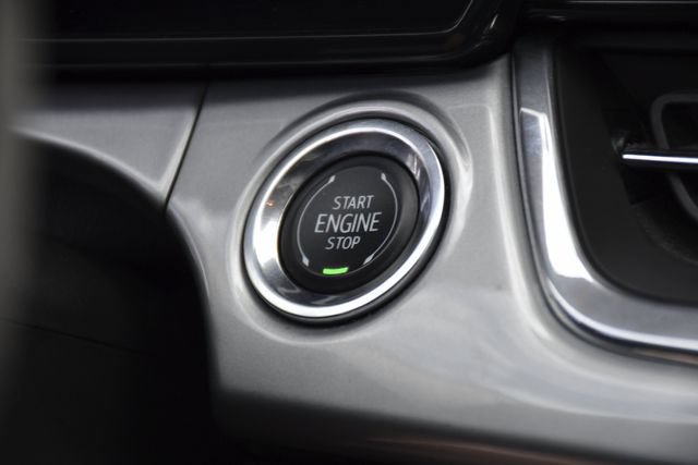 Used 2024 Chevrolet Trax LT FWD image 17