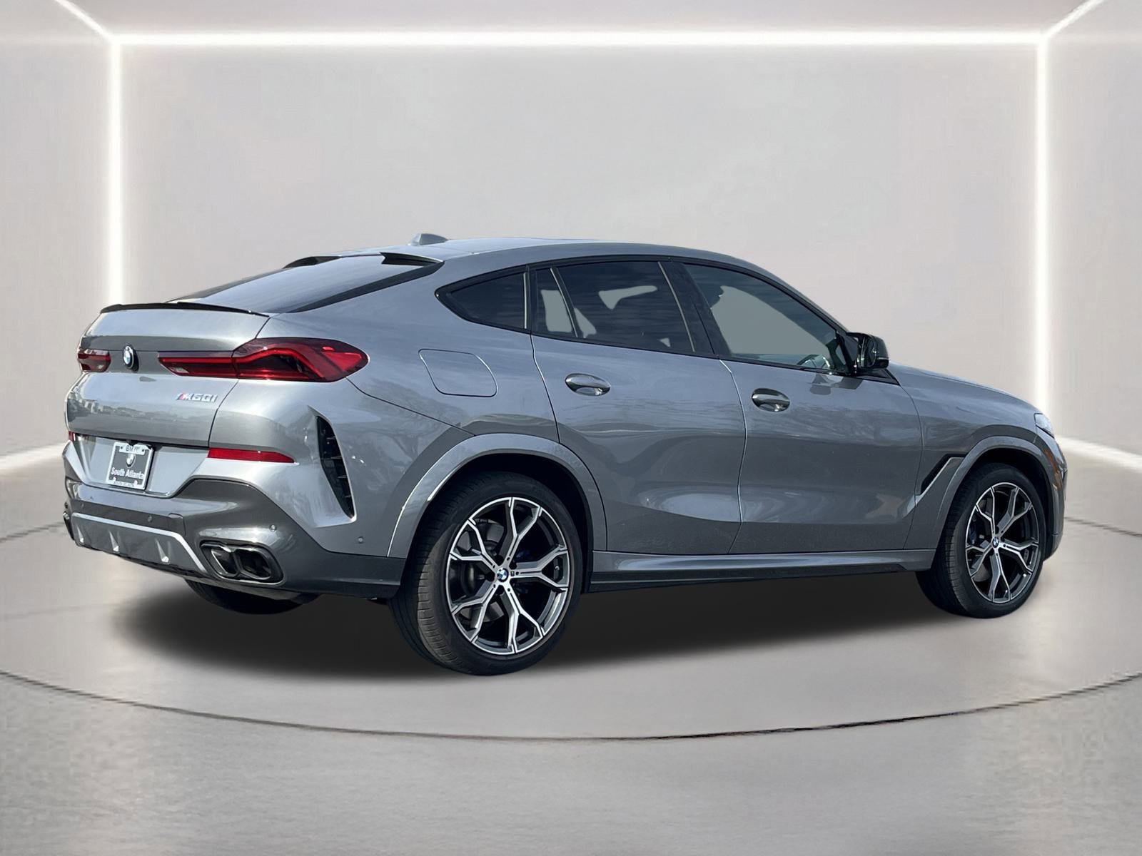 Used 2026 BMW X6 M60i image 31