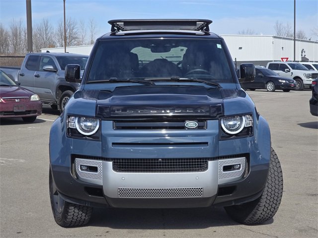 Used 2023 Land Rover Defender 110 S image 2