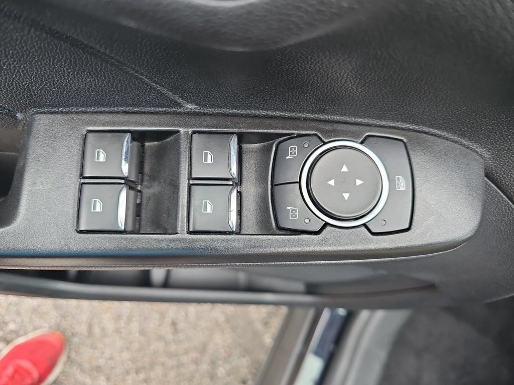 Used 2021 Ford Escape SE FWD image 26