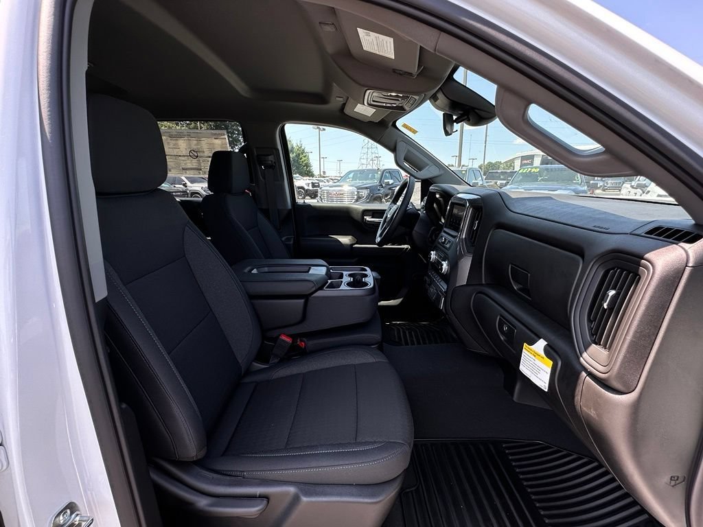 New 2026 GMC Sierra 1500 Pro w/ Graphite Edition AWD/4WD image 16