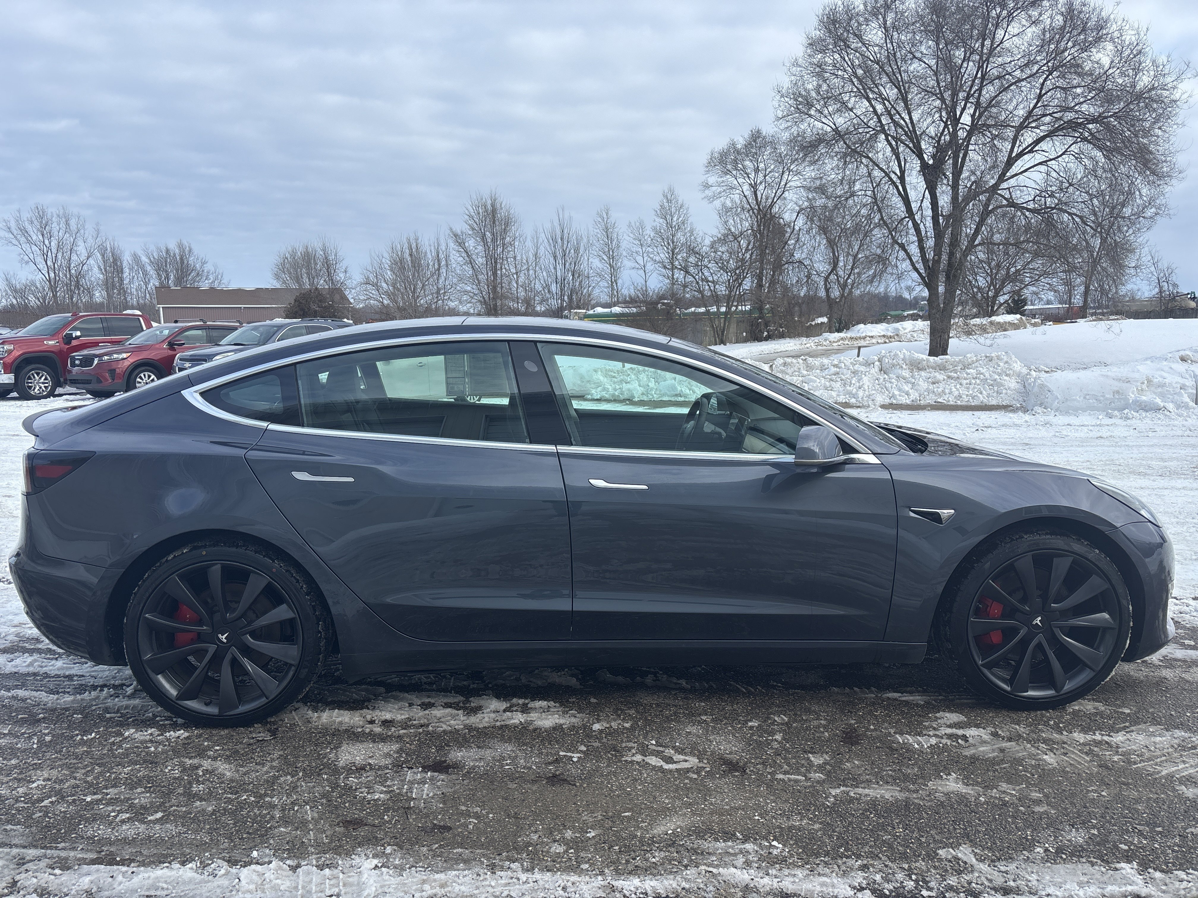 Used 2020 Tesla Model 3 Performance image 2