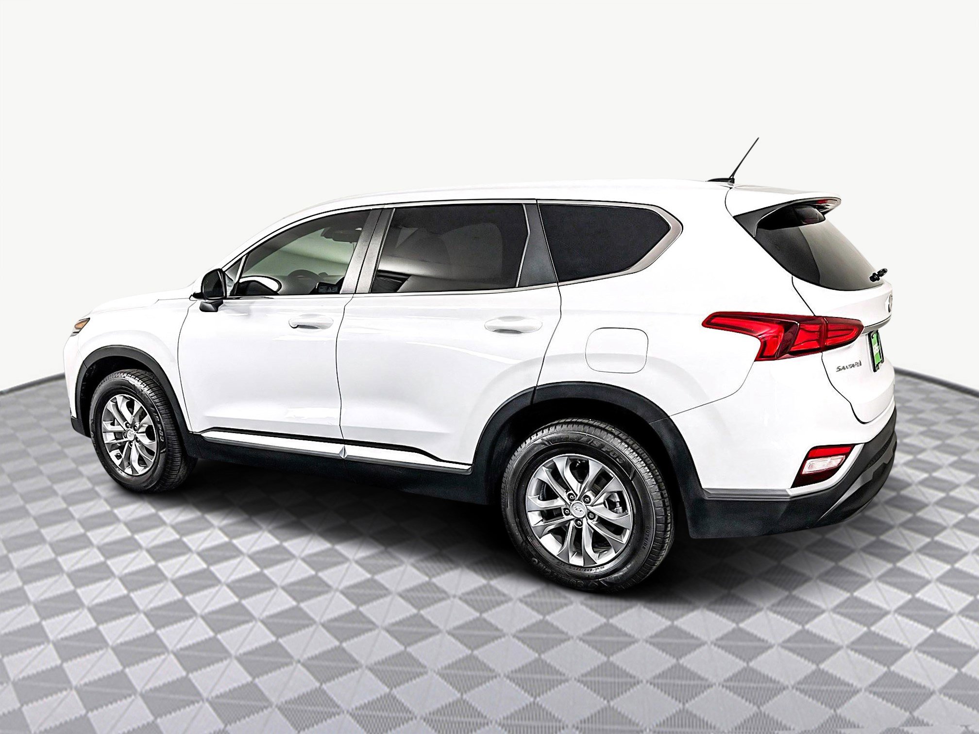 Used 2019 Hyundai Santa Fe SE image 7