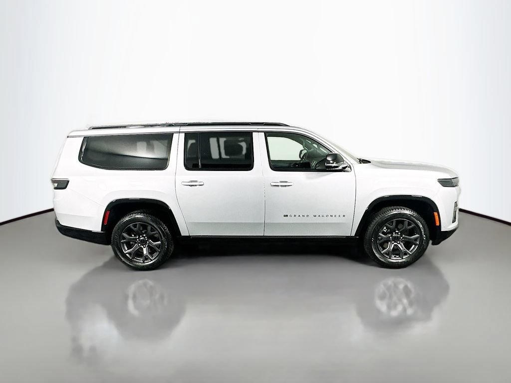 New 2026 Jeep Grand Wagoneer L Limited w/ Premium Group II AWD/4WD image 8