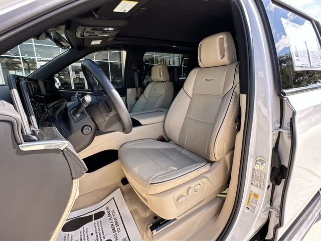 Certified 2024 Cadillac Escalade ESV Premium Luxury RWD image 19