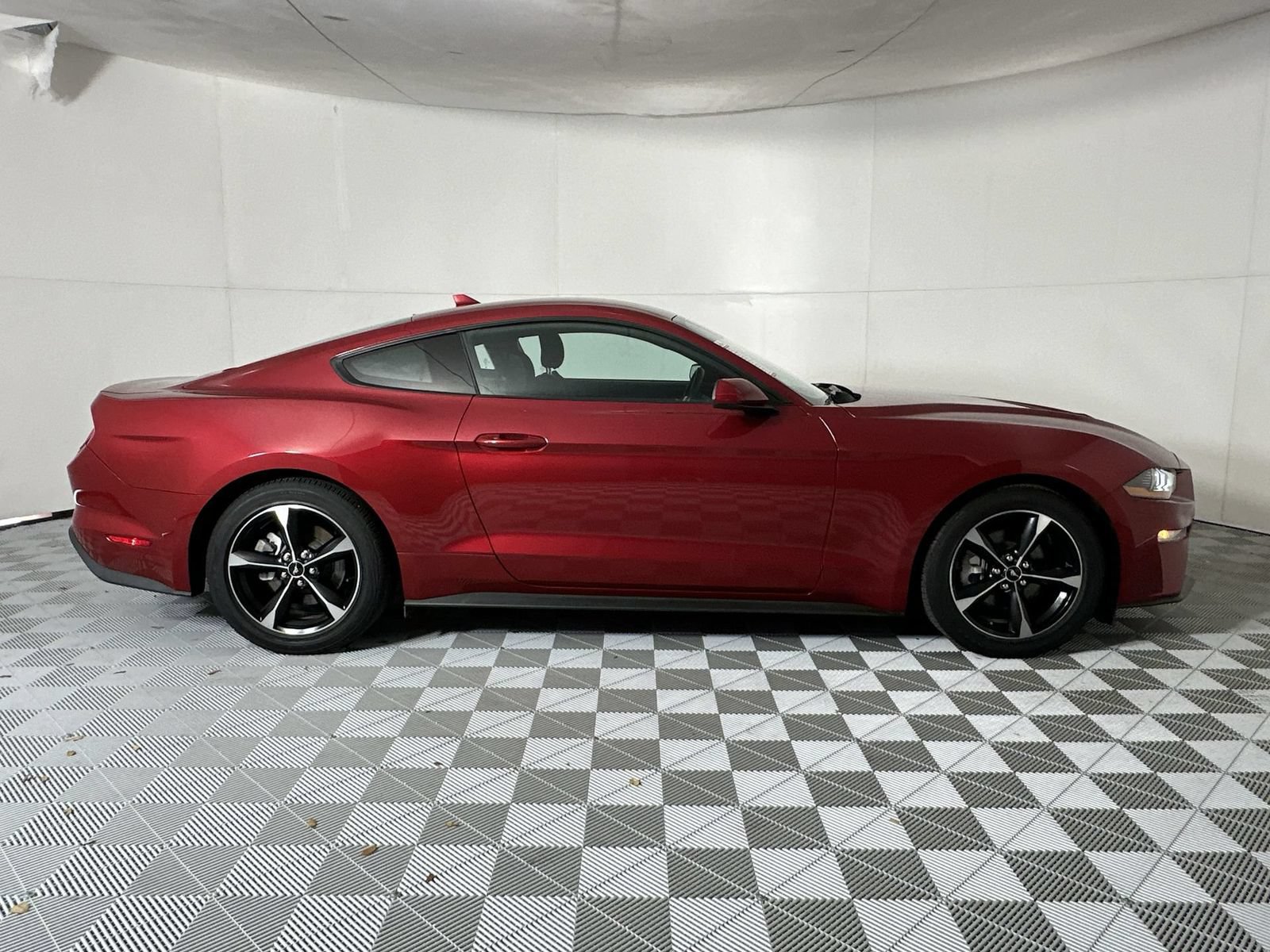 Used 2022 Ford Mustang Coupe w/ Equipment Group 101A RWD image 9