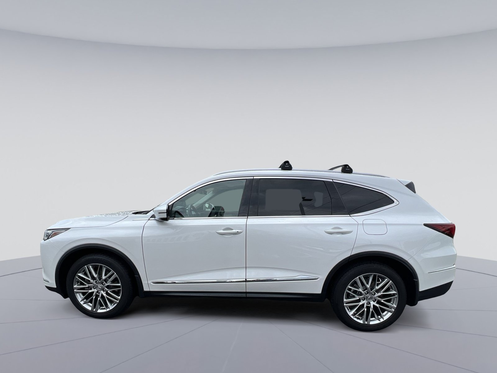 Certified 2023 Acura MDX SH-AWD w/ Advance Package image 2