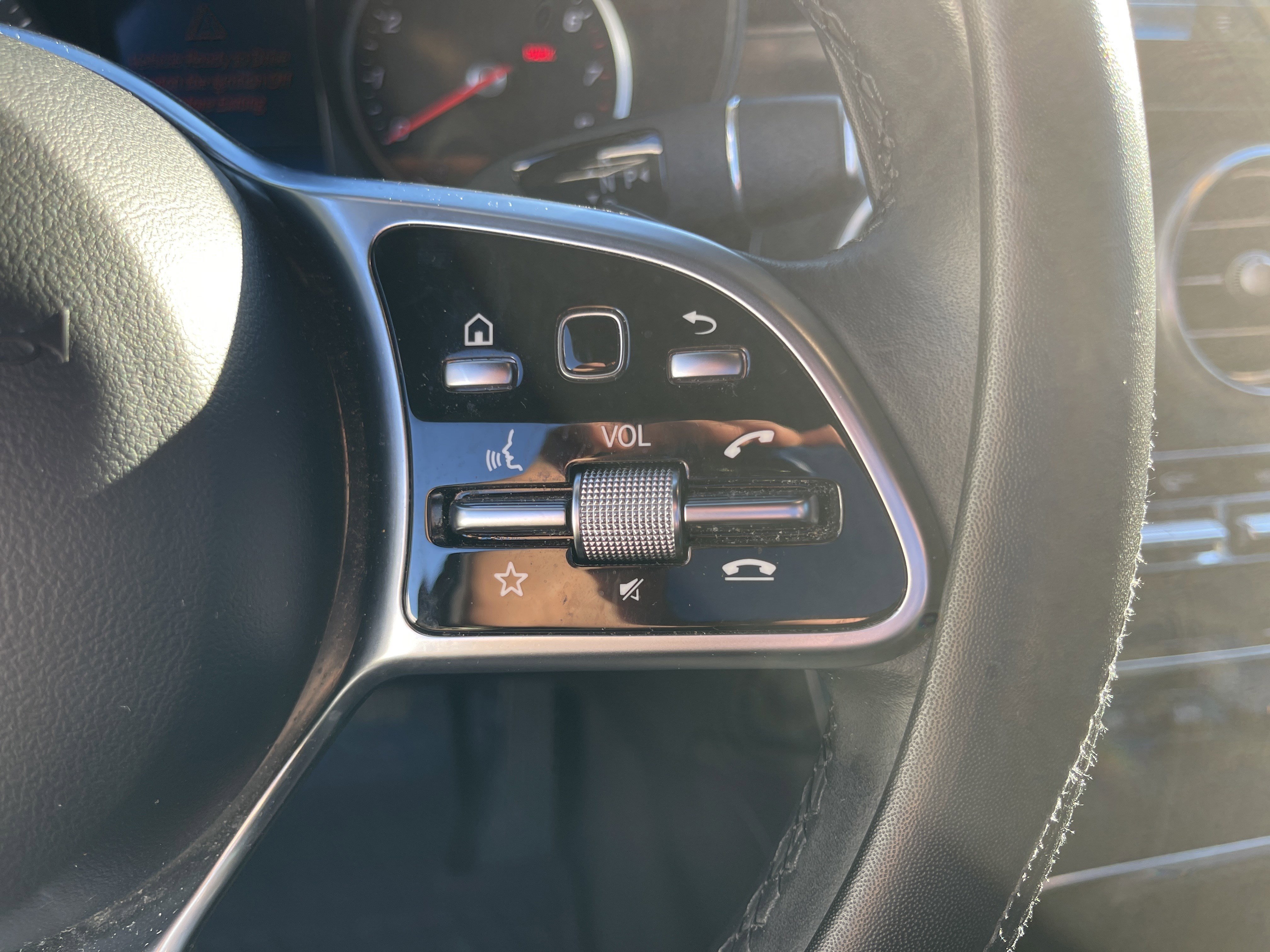 Certified 2021 Mercedes-Benz GLC 300 4MATIC image 20