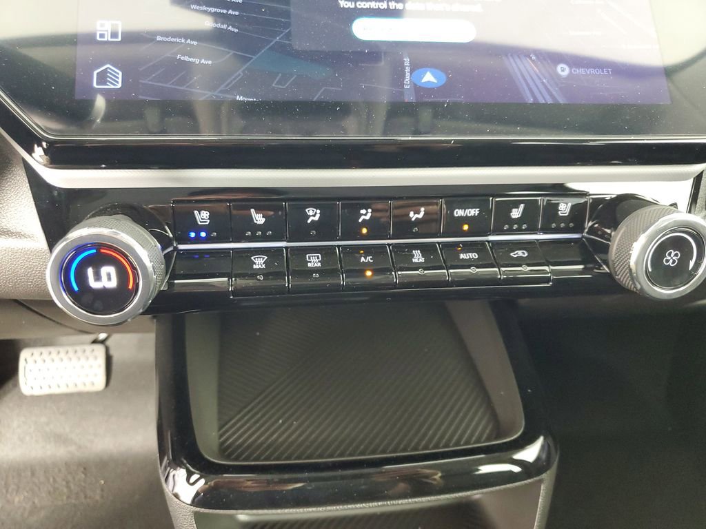 New 2027 Chevrolet Bolt RS FWD image 19