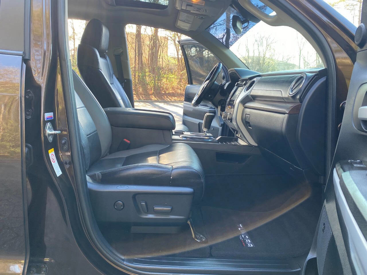 Used 2018 Toyota Tundra Limited w/ Limited Premium Package image 58