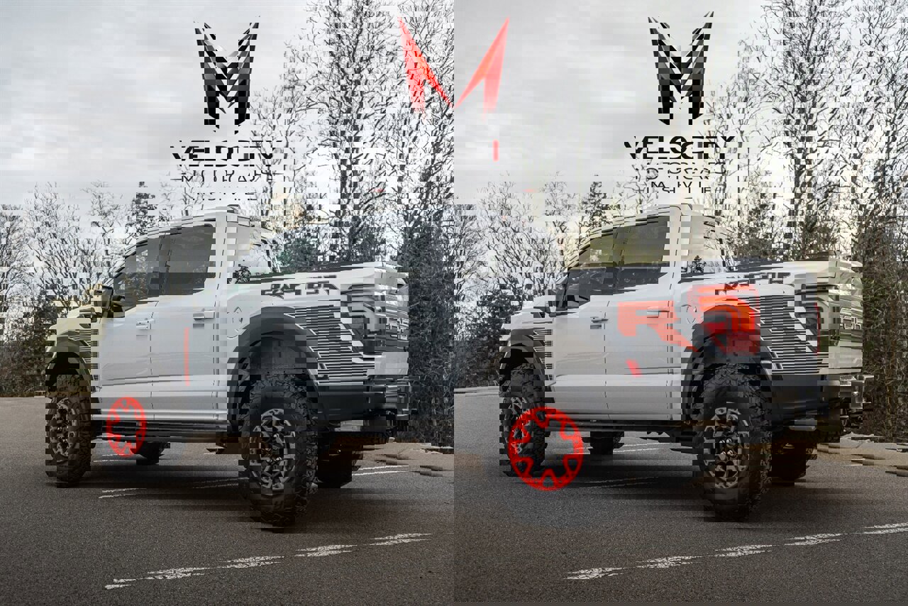 Used 2025 Ford F150 Raptor w/ Equipment Group 803A Raptor R image 4