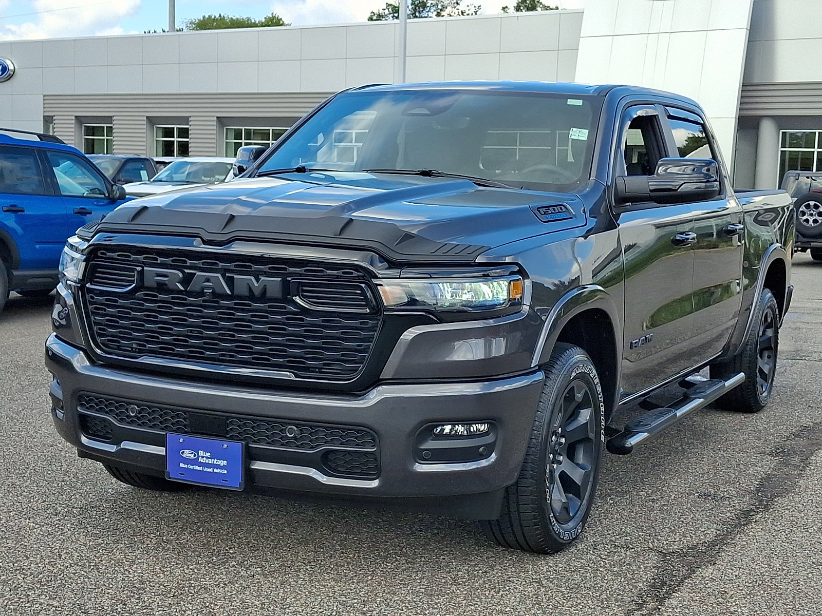 Used 2026 RAM 1500 Big Horn AWD/4WD image 4