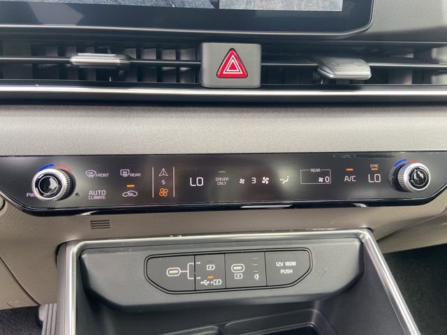 New 2026 Kia Carnival SX image 22
