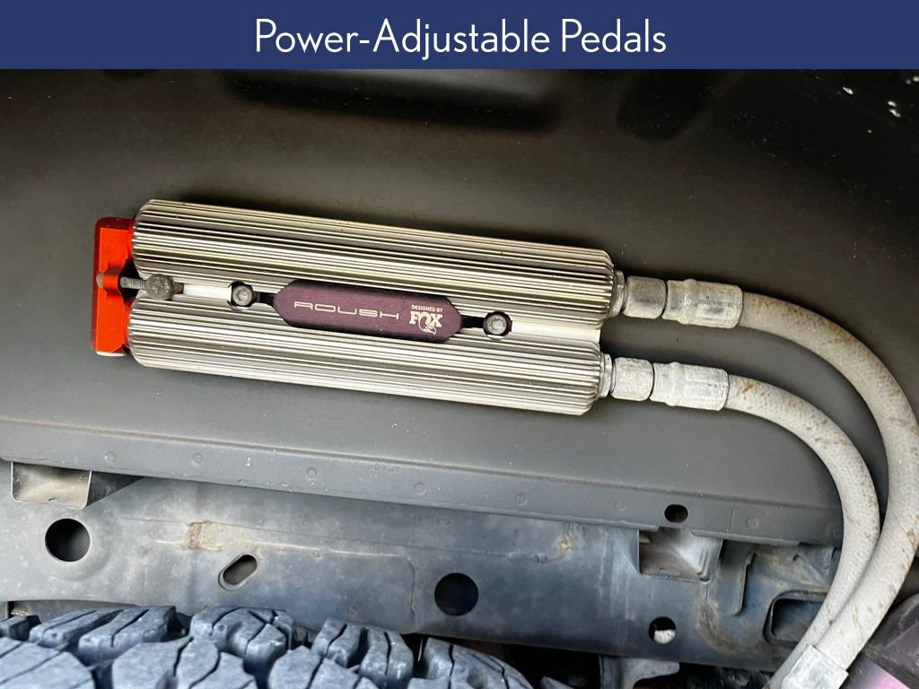 Used 2018 Ford F150 Raptor w/ Equipment Group 802A Luxury image 11