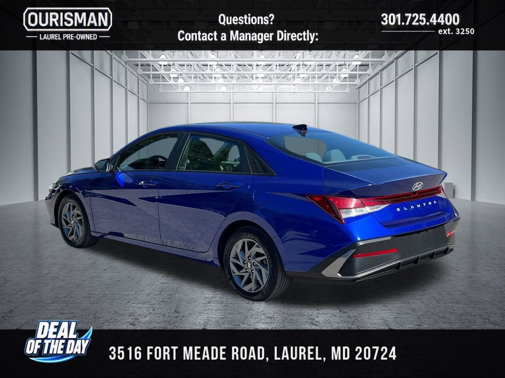 Used 2024 Hyundai Elantra SEL FWD image 4