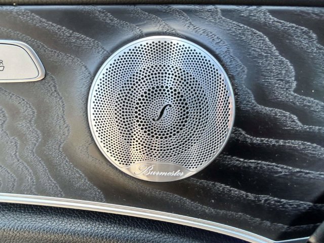 Used 2020 Mercedes-Benz E 350 Sedan image 19