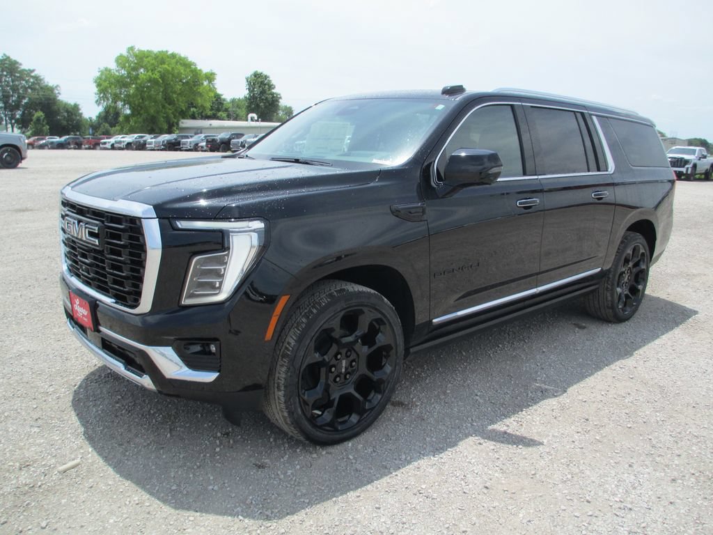 New 2026 GMC Yukon XL Denali w/ Denali Reserve Package AWD/4WD image 9