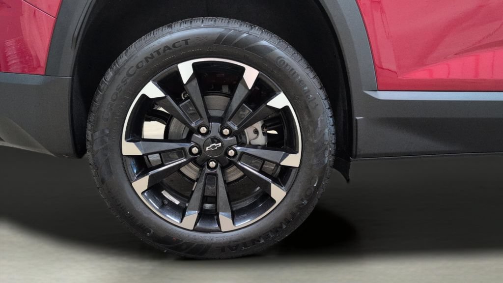 New 2026 Chevrolet Equinox RS w/ Convenience Package III FWD image 28