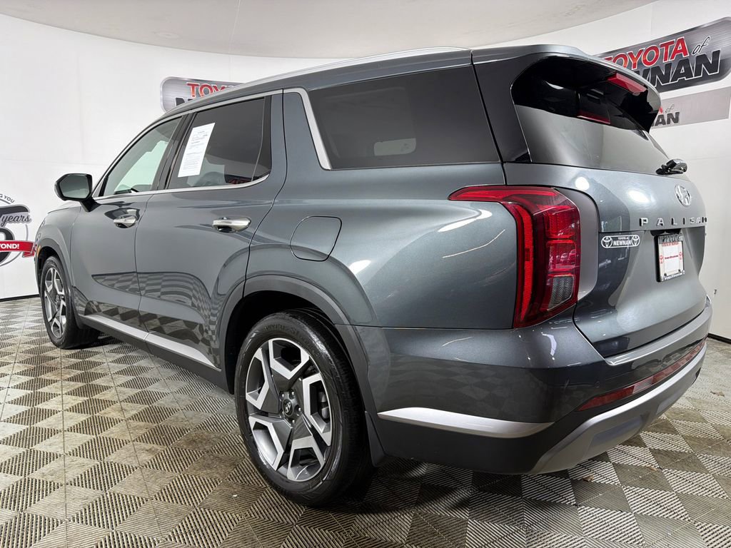 Used 2023 Hyundai Palisade SEL w/ Cargo Package AWD/4WD image 7