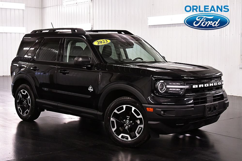 Used 2023 Ford Bronco Sport Outer Banks AWD/4WD image 1