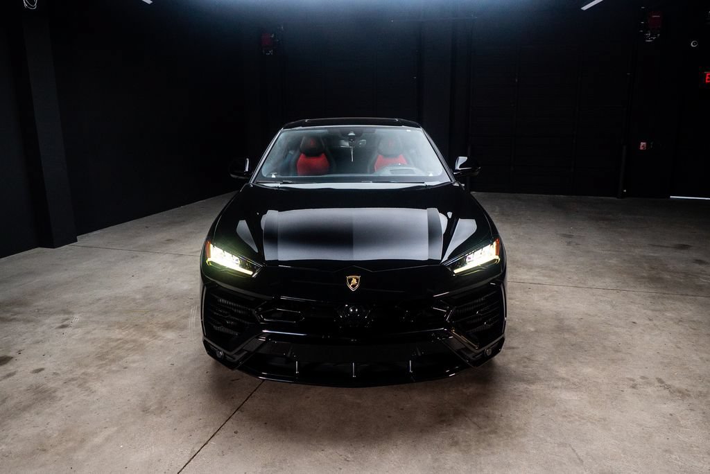 Used 2022 Lamborghini Urus AWD/4WD image 4