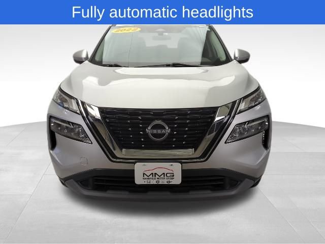 Used 2022 Nissan Rogue SV image 10