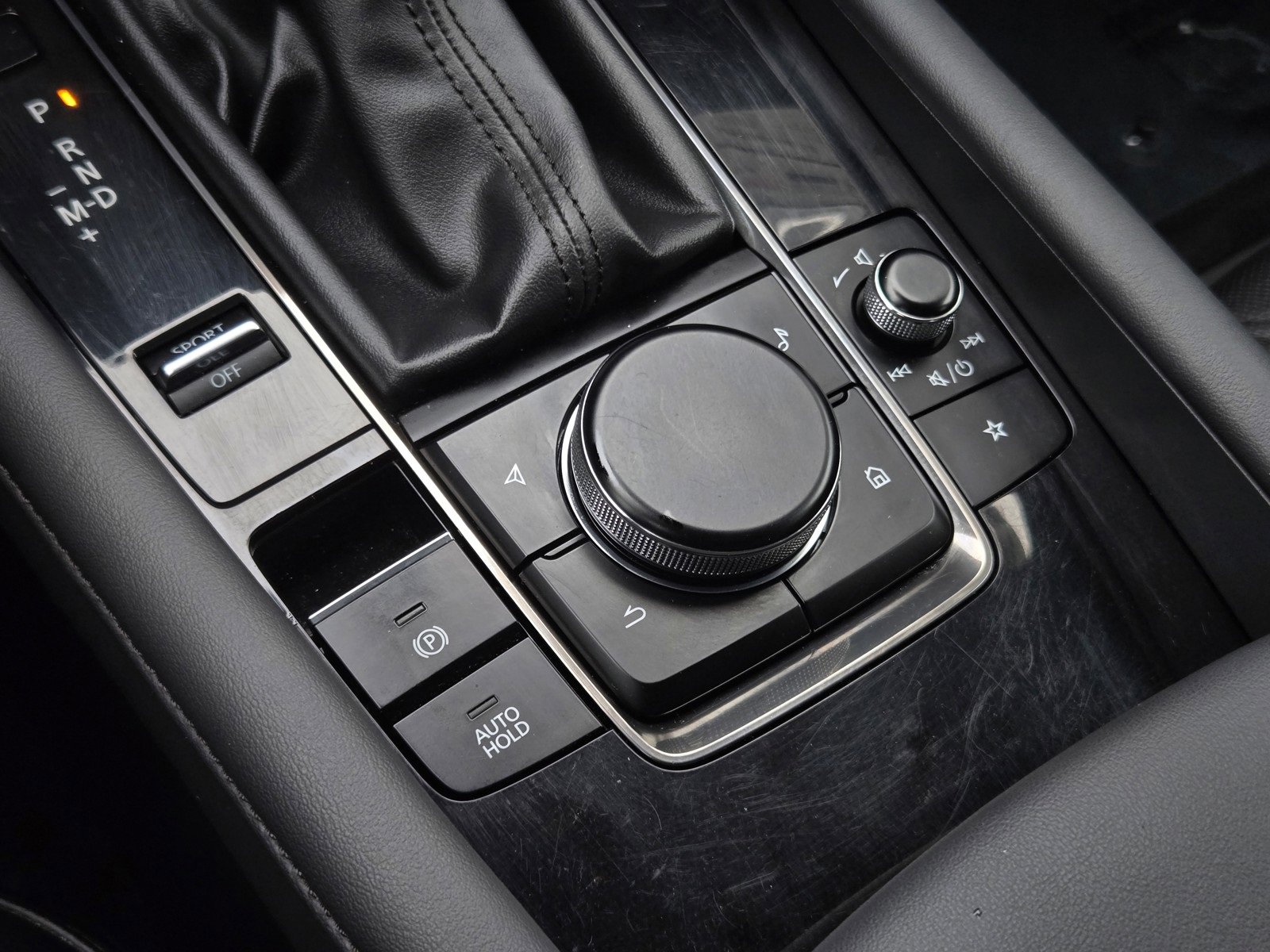 Used 2021 MAZDA MAZDA3 s image 20