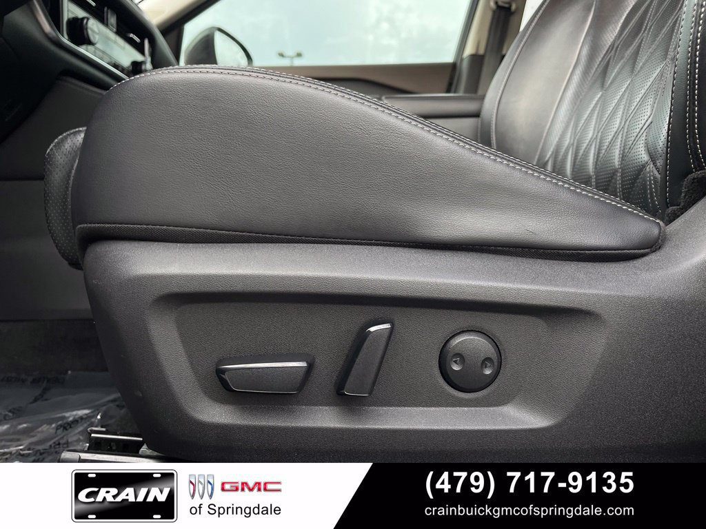 Used 2021 Nissan Rogue Platinum FWD image 11