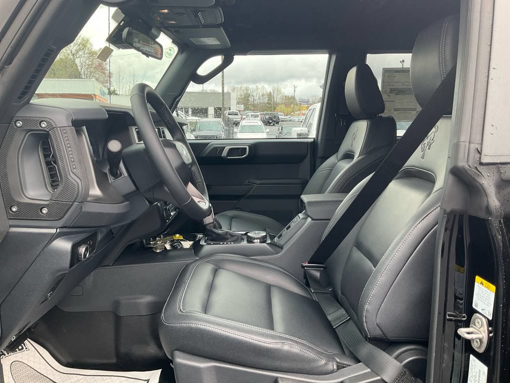 New 2026 Ford Bronco Badlands AWD/4WD image 16