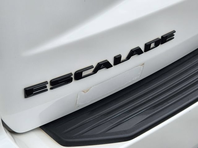 Used 2021 Cadillac Escalade Premium Luxury AWD/4WD image 26