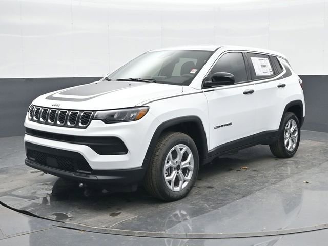 Used 2025 Jeep Compass Sport w/ Mopar Graphics Package image 1