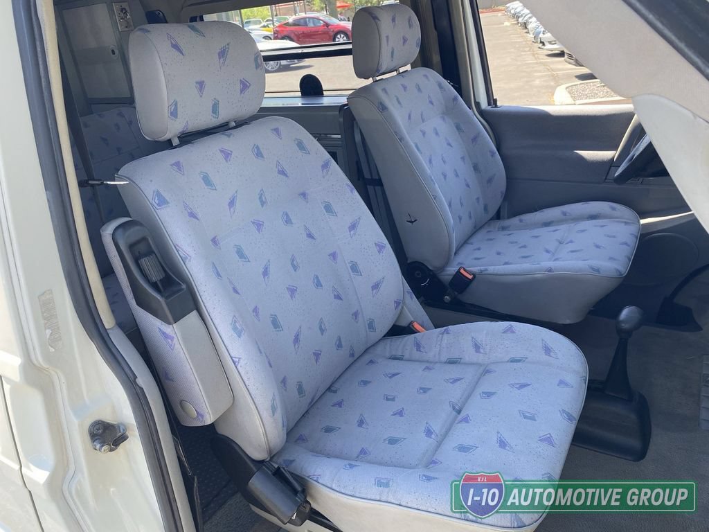 Used 1997 Volkswagen Eurovan Camper FWD image 9