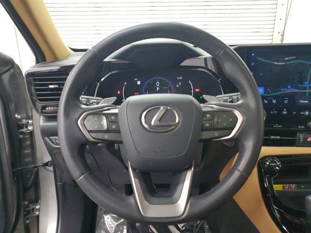 Used 2024 Lexus NX 350 AWD image 18