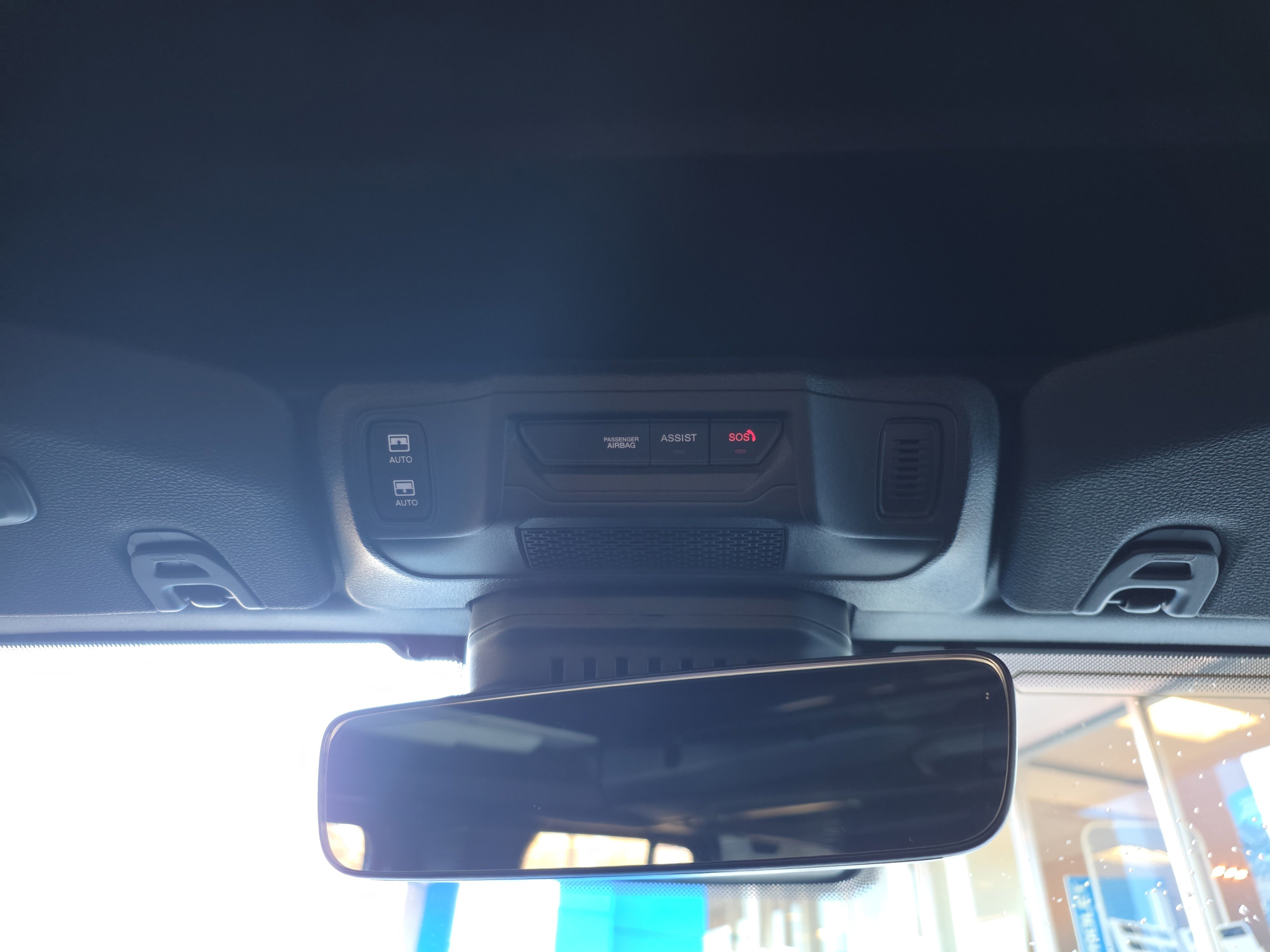 Used 2024 Jeep Wrangler Sahara w/ Technology Group image 21