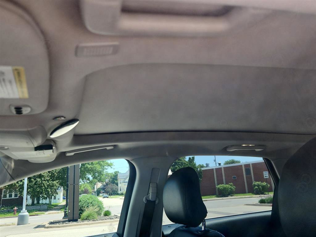 Used 2019 Ford Edge Titanium w/ Equipment Group 301A AWD/4WD image 13