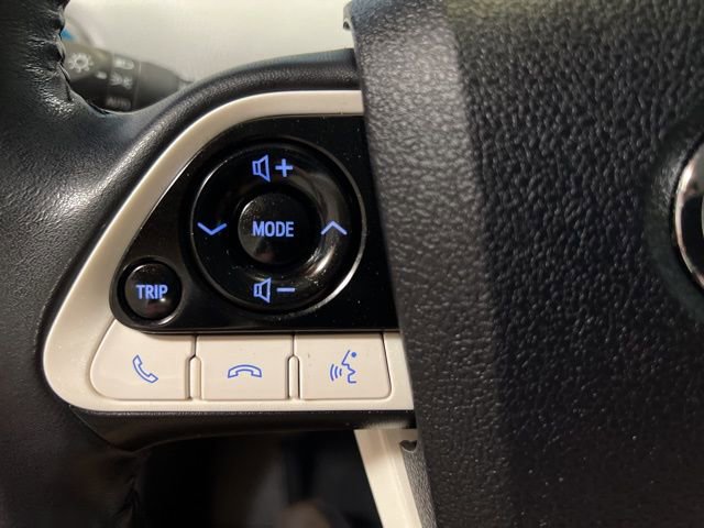 Used 2018 Toyota Prius Prime Premium image 45
