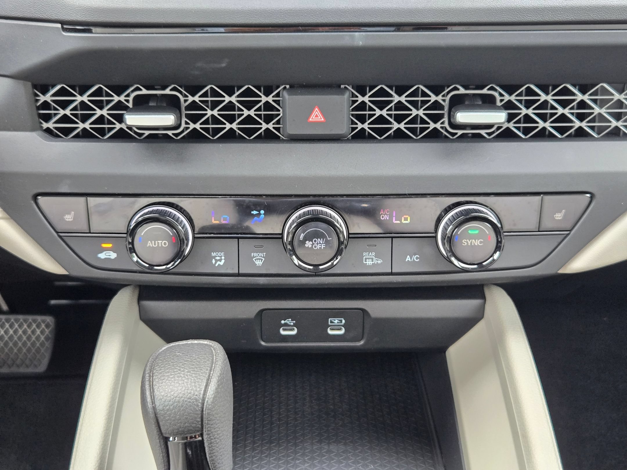 Used 2025 Honda Accord SE image 18