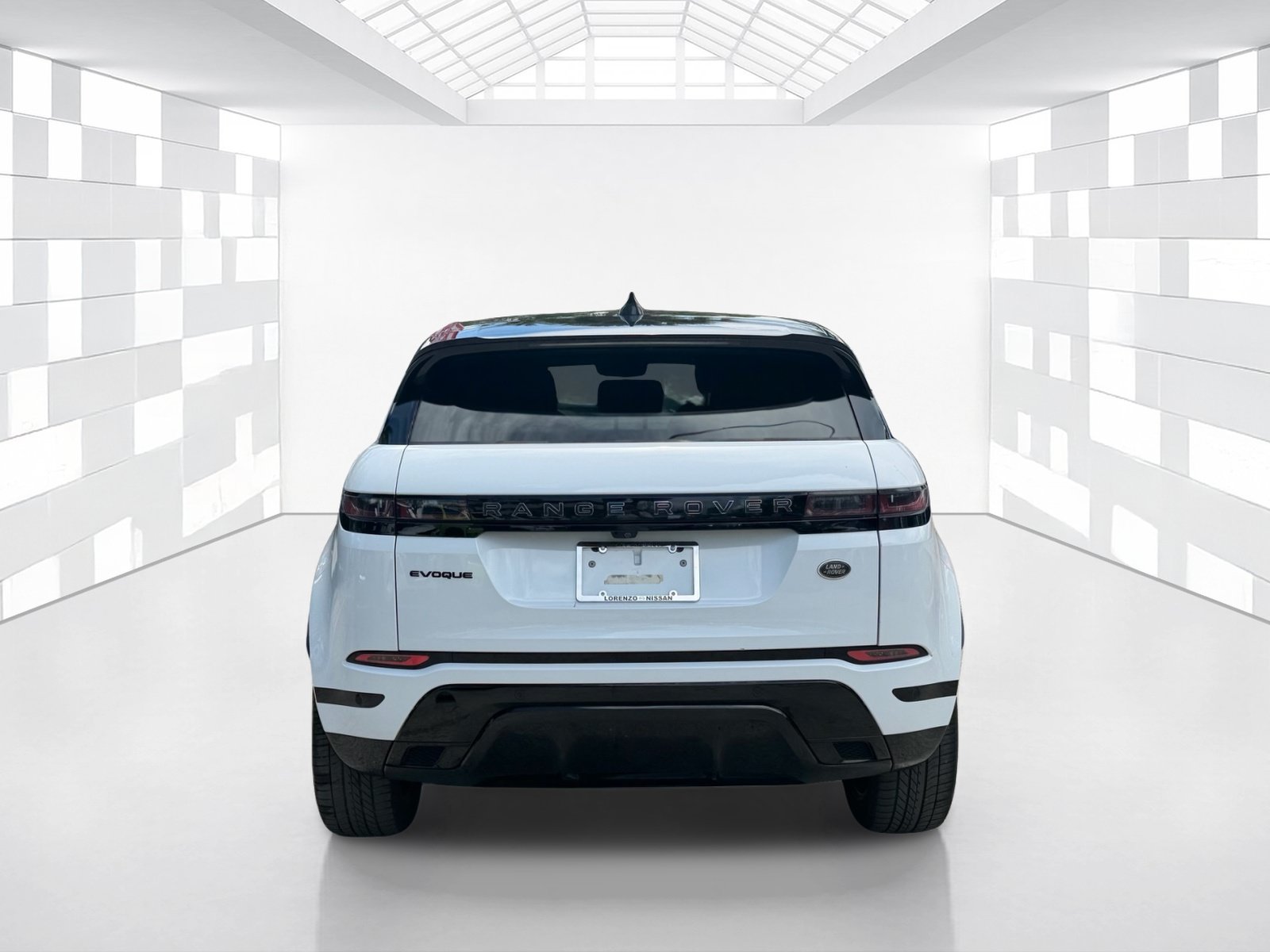 Used 2023 Land Rover Range Rover Evoque R-Dynamic SE AWD/4WD image 6
