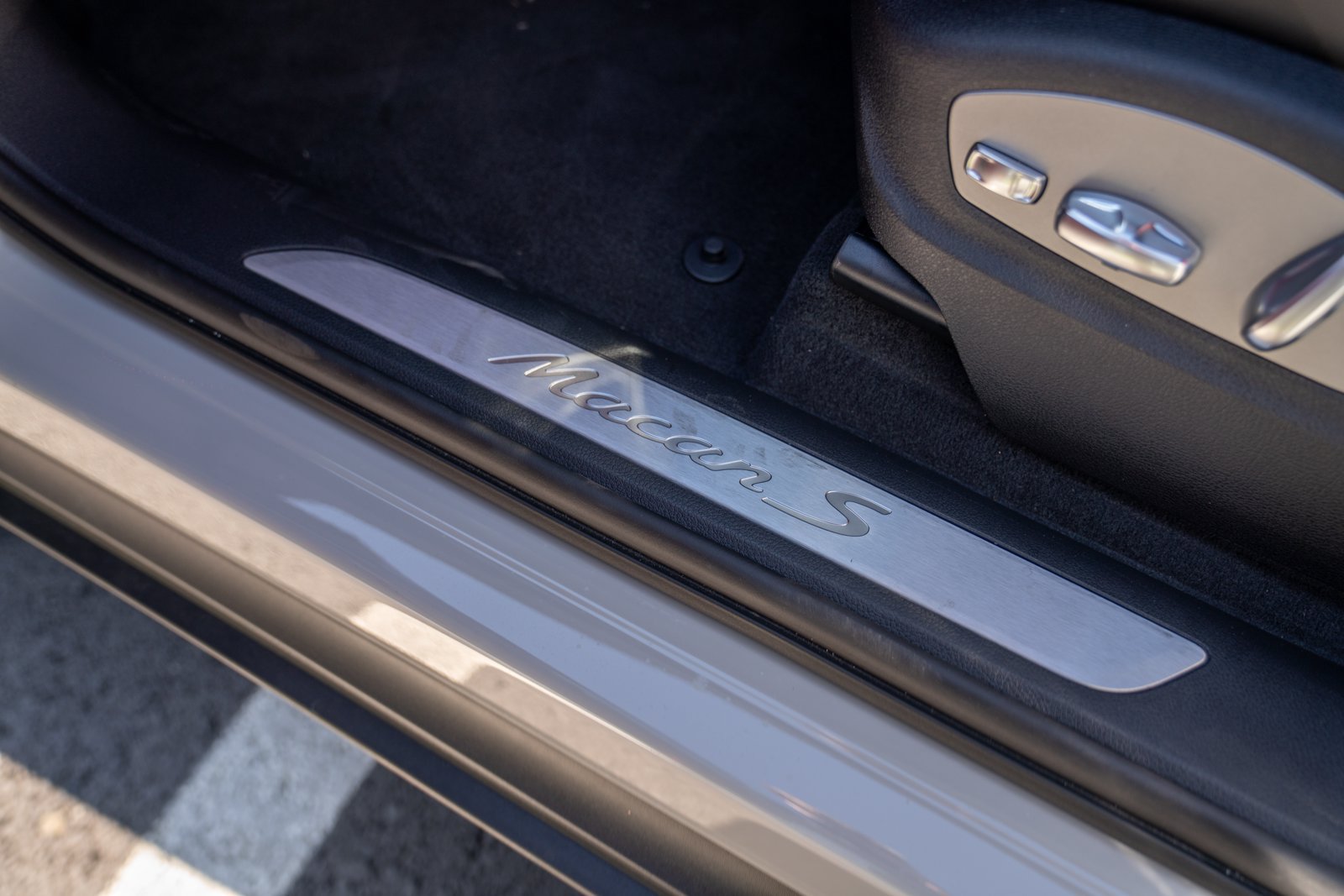 New 2026 Porsche Macan S AWD/4WD image 12