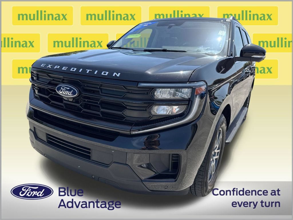 Certified 2025 Ford Expedition Active RWD image 11