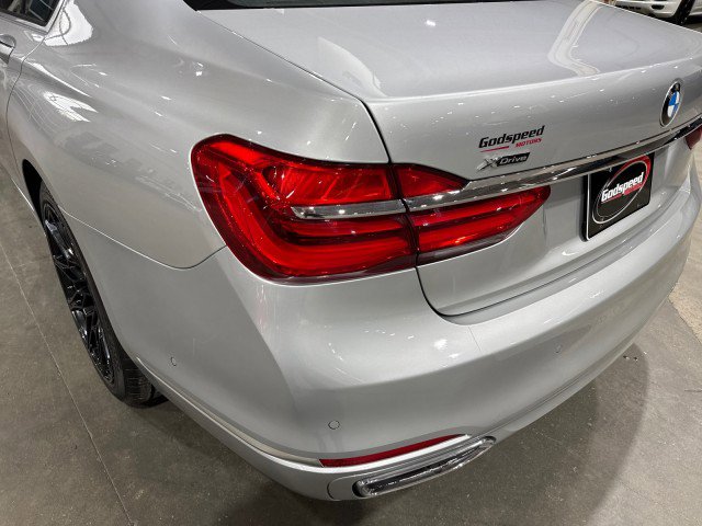 Used 2016 BMW 750i xDrive image 45