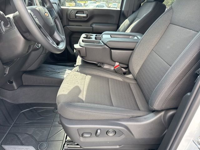 New 2026 Chevrolet Silverado 2500 Custom w/ Custom Value Package image 9