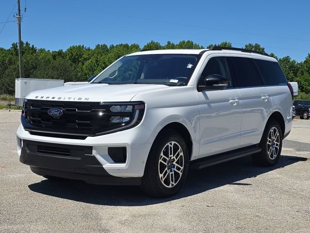 Used 2025 Ford Expedition Active