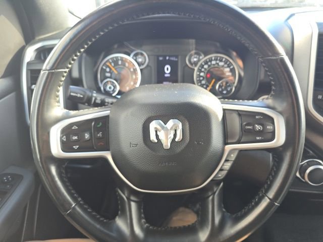 Used 2022 RAM 1500 Big Horn AWD/4WD image 14