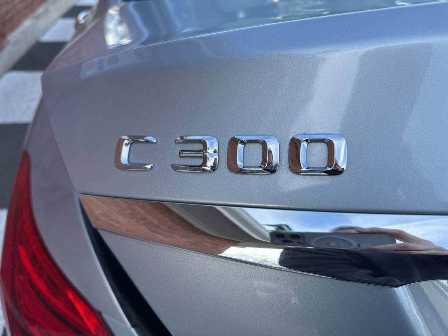 Used 2016 Mercedes-Benz C 300 4dr Sdn C 300 4MATIC image 37