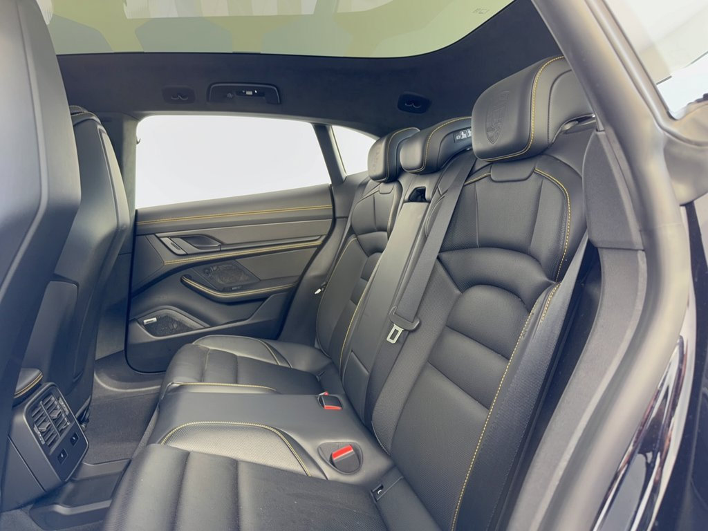 New 2025 Porsche Taycan GTS AWD/4WD image 25